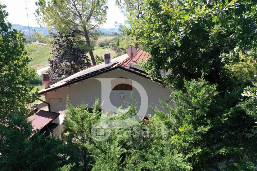 Villa in Via dei Platani 88 — foto 6 di 102