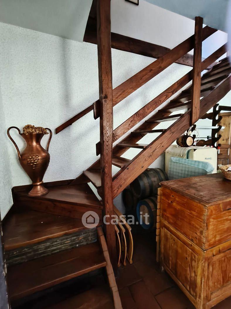 Villa in Strada Aquilano — foto 10 di 52