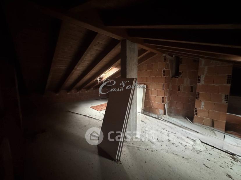 Trilocale in Via dei Giovi 11 — foto 24 di 28