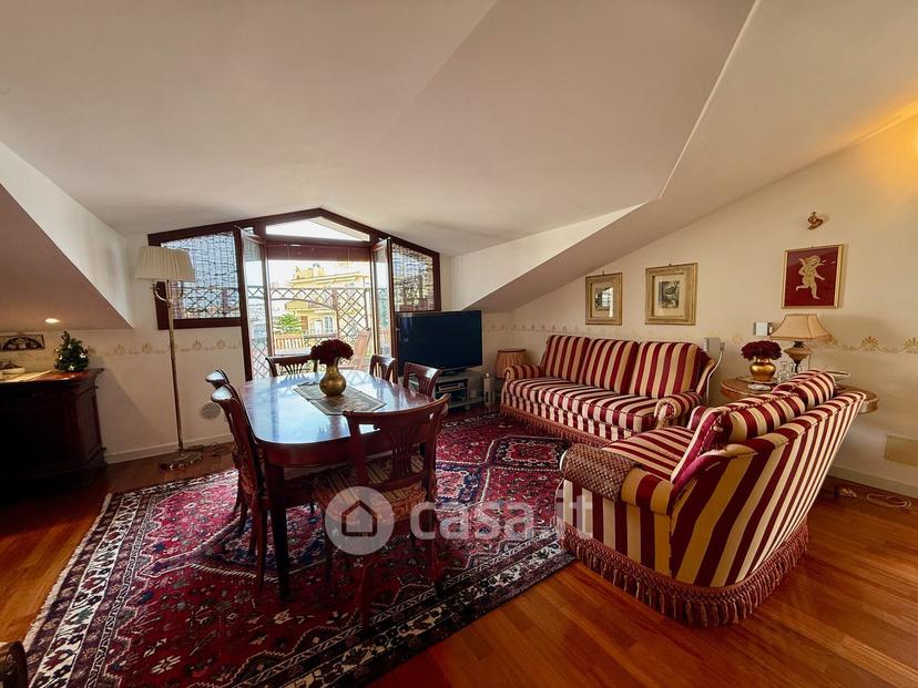 Trilocale in Via Guido Gozzano 2 — foto 8 di 16