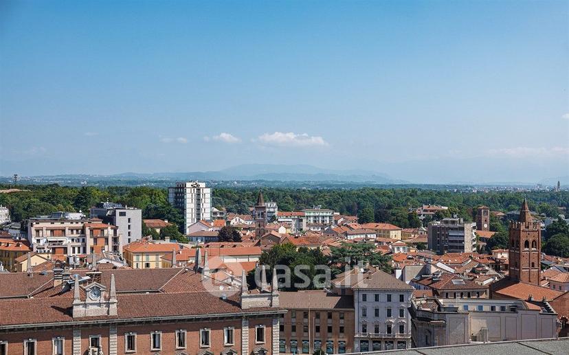 Trilocale in Via degli Zavattari 1 — foto 4 di 16