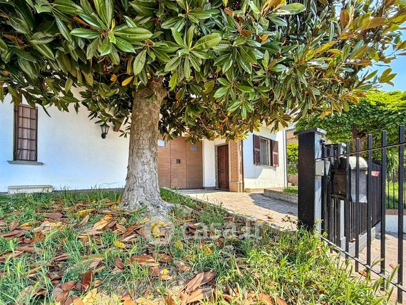 Villa in <roma