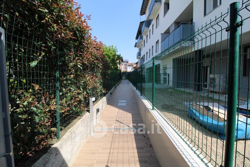 Quadrilocale in Via Achille Grandi 17 -3 — foto 11 di 44