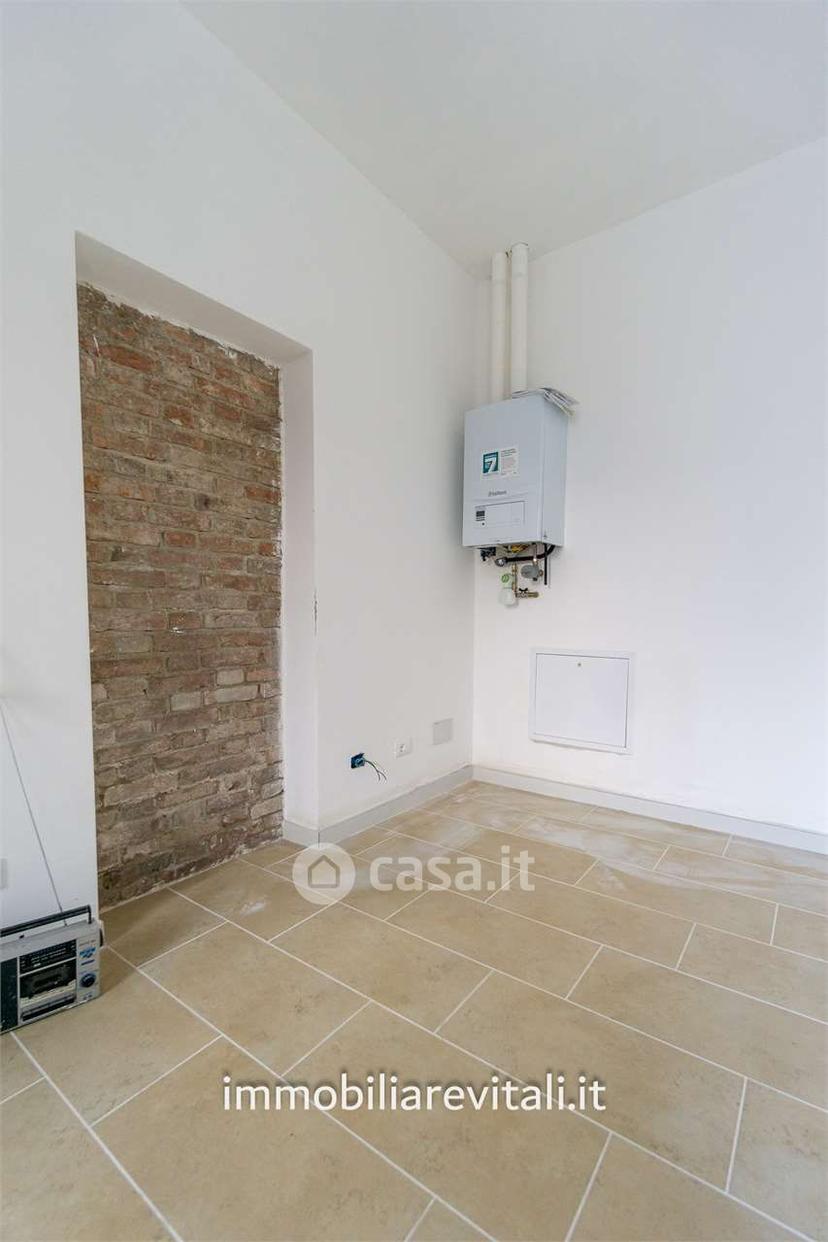Trilocale in Via Re Amato — foto 5 di 18