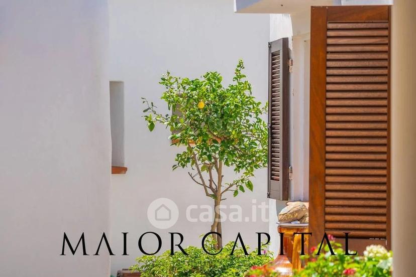 Villa in Via Alicante — foto 24 di 63