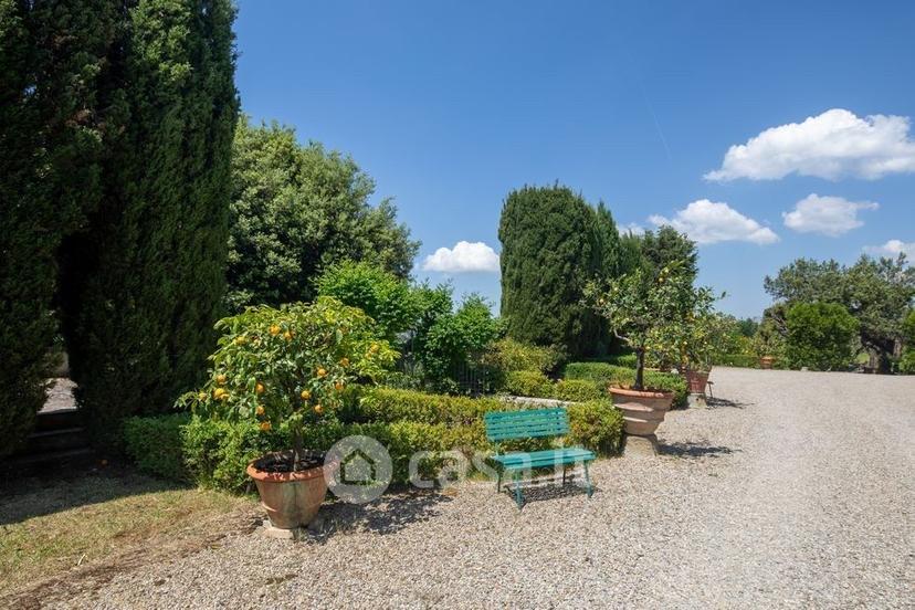 Villa in Strada di Scacciapensieri — foto 26 di 54