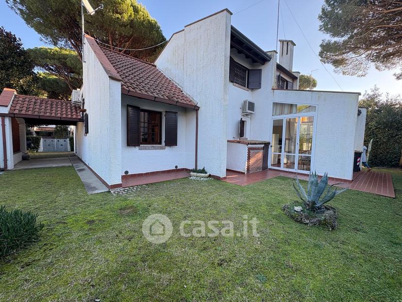 Villa in Viale Leoncavallo 123 — foto 37 di 53