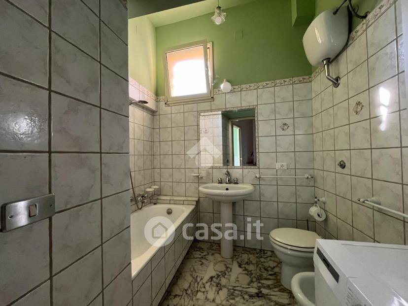 Trilocale in Via San Girolamo 69 — foto 6 di 27