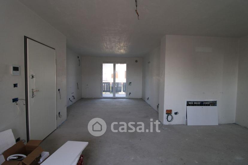 Quadrilocale in Via Achille Grandi 17 -3 — foto 20 di 44