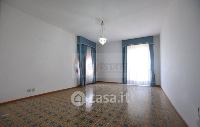 Appartamento in Viale Francesco Ciusa 11 — foto 4 di 36