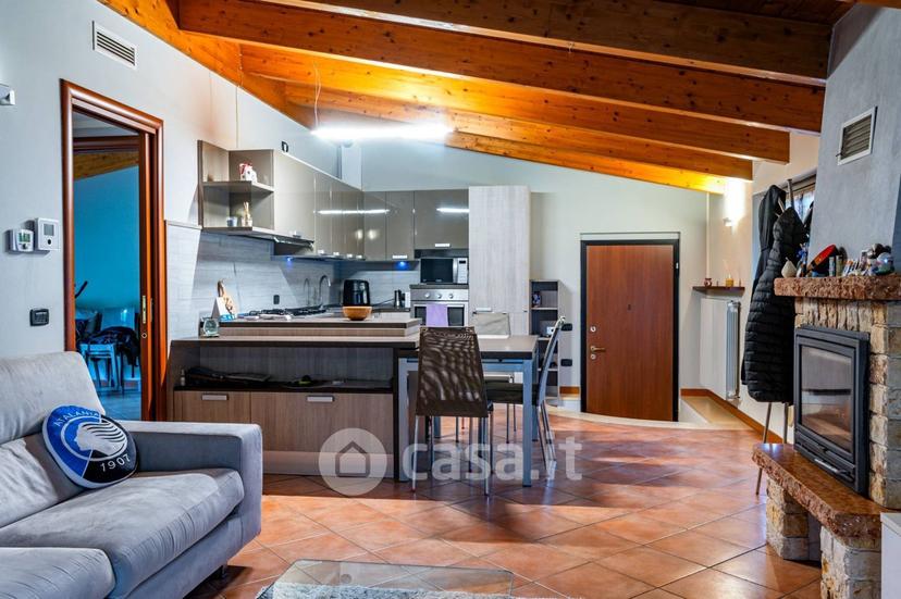 Trilocale in Via Cascina Gromba 3 — foto 12 di 23