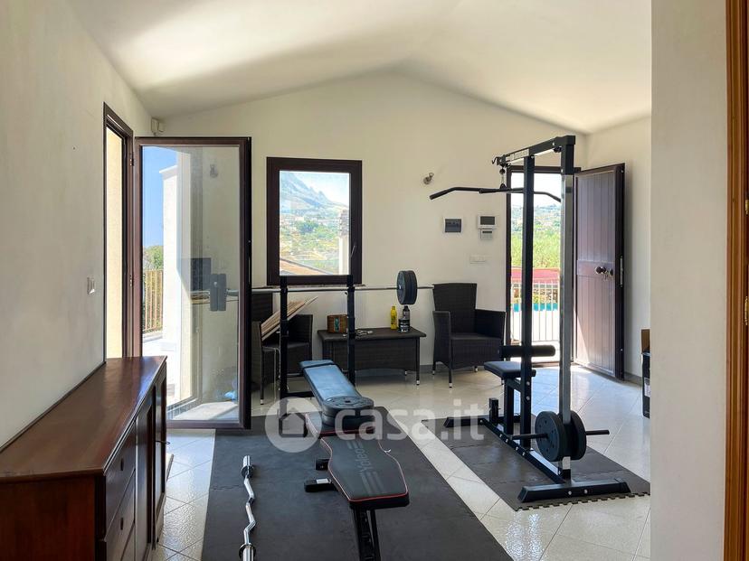 Villa in Via Giovanni Guareschi 67 — foto 54 di 115