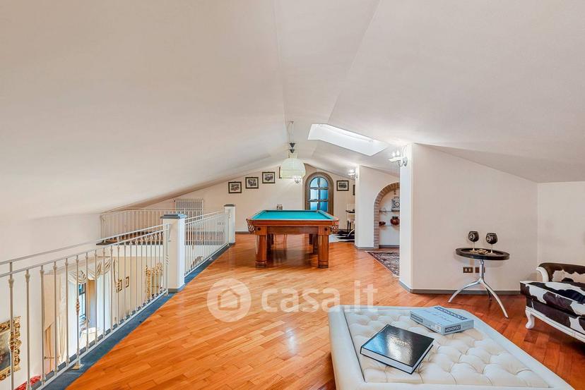 Villa in Via di Poggiarello 24 — foto 27 di 35