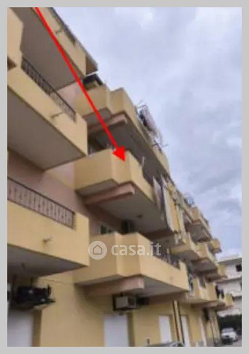 Quadrilocale in Via Peripoli — foto 12 di 34