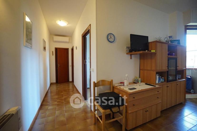 Trilocale in Via Stradella 83 — foto 14 di 18