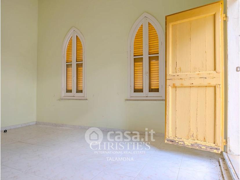 Villa in Strada Statale 1 173 — foto 9 di 37