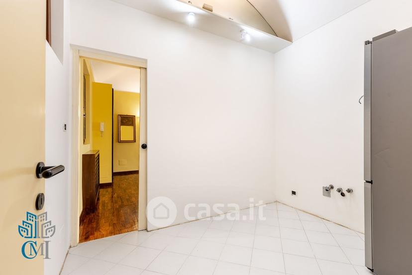 Quadrilocale in Via San Quintino 17 — foto 27 di 39