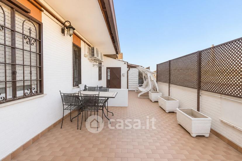 Appartamento in Via del Tempio della Fortuna — foto 19 di 32