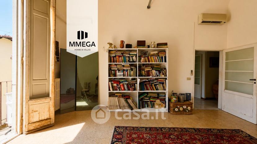 Appartamento in Borgo degli Albizi 10 — foto 8 di 33