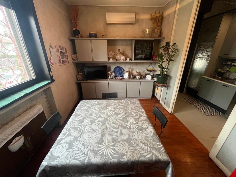 Villa in Via Val d'Ossola — foto 8 di 49