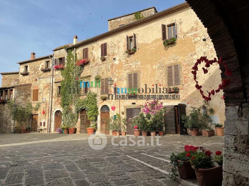 Trilocale in Piazza Garibaldi — foto 22 di 28