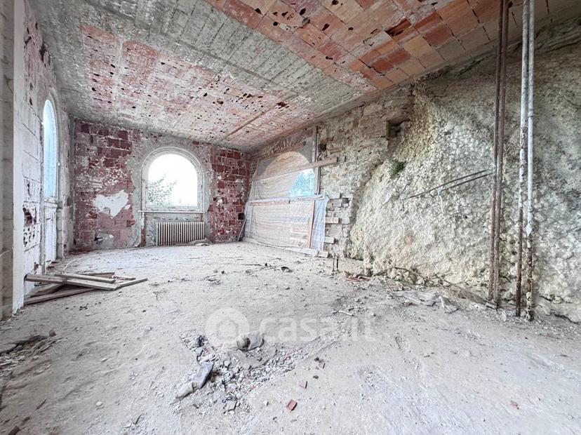 Villa in Via Cavalli d'Olivola 7 — foto 22 di 40