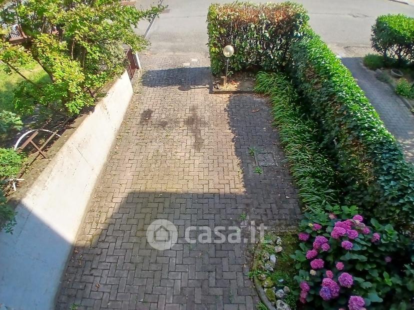 Villa in Via Viorate — foto 11 di 25