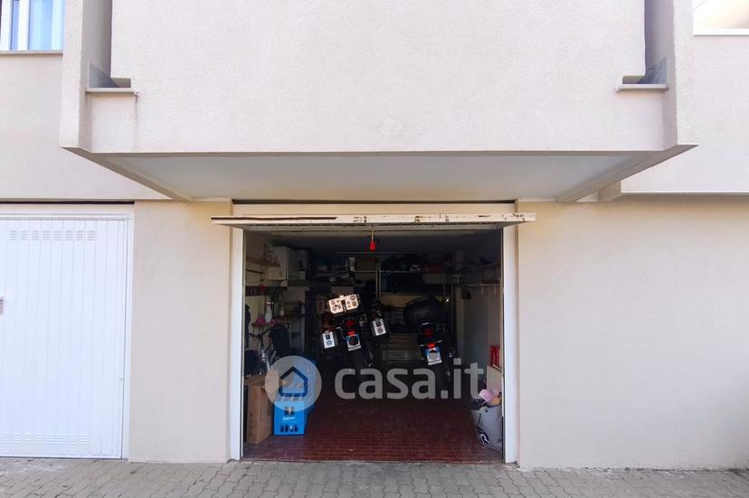 Trilocale in Via Nino Bixio 14 — foto 13 di 27