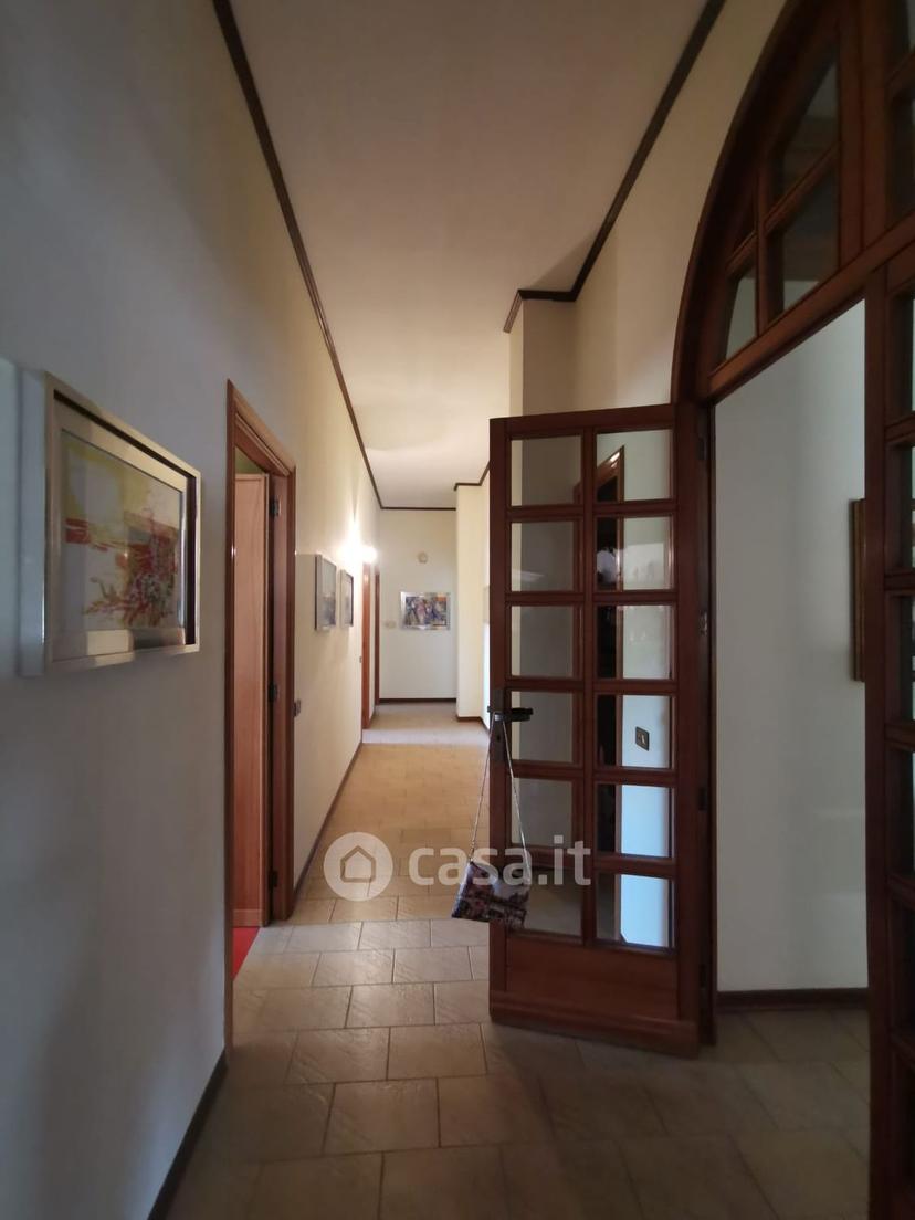 Villa in Via Ascanio Grandi 4 — foto 31 di 49
