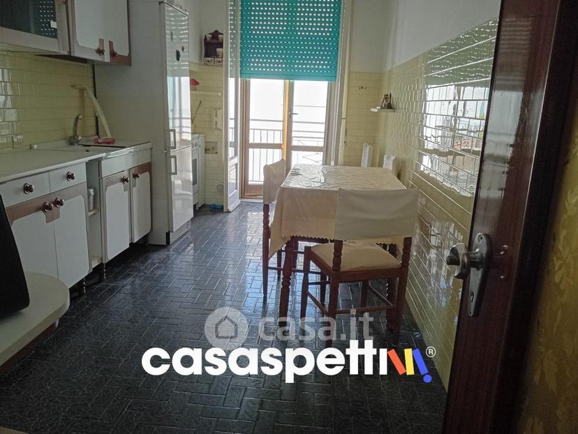 Trilocale in Via Luigi Miccoli — foto 14 di 21