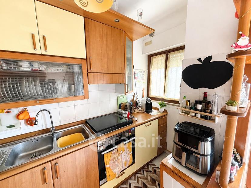 Trilocale in Via della Viola 15 — foto 6 di 33
