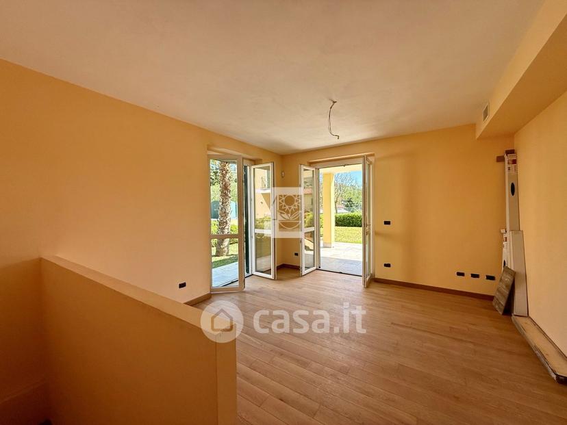 Quadrilocale in Via Pasteur 185 — foto 31 di 44