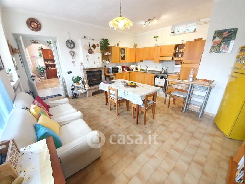 Villa in Piazza Marconi 33 — foto 26 di 31