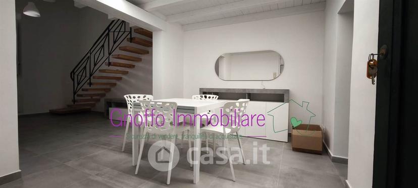 Bilocale in Via Tenente Lungaro — foto 2 di 12
