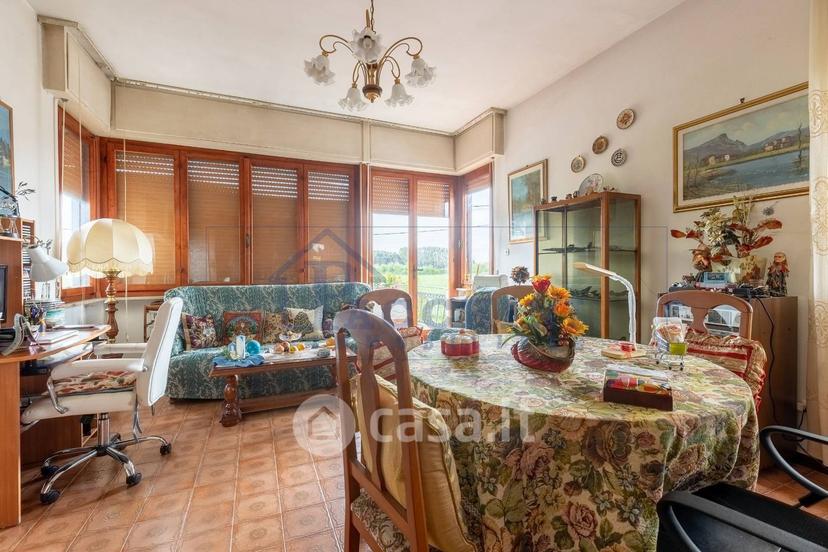Villa in Via Gigli — foto 12 di 16