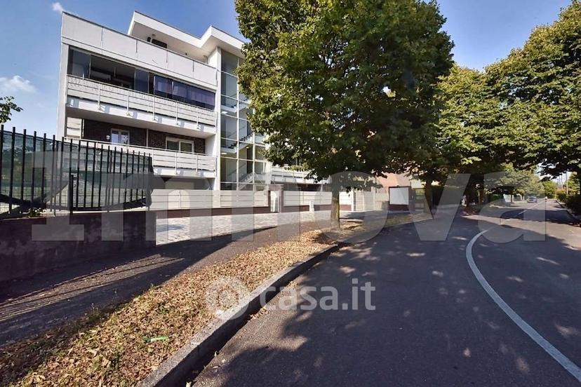 Trilocale in Via Bartolomeo Colleoni 25 — foto 23 di 27