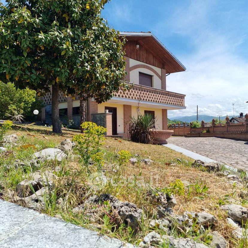 Villa in Via Alessandro Manzoni 32 — foto 34 di 63