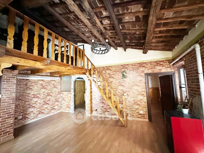 Quadrilocale in Via di San Pietro 14 — foto 3 di 9