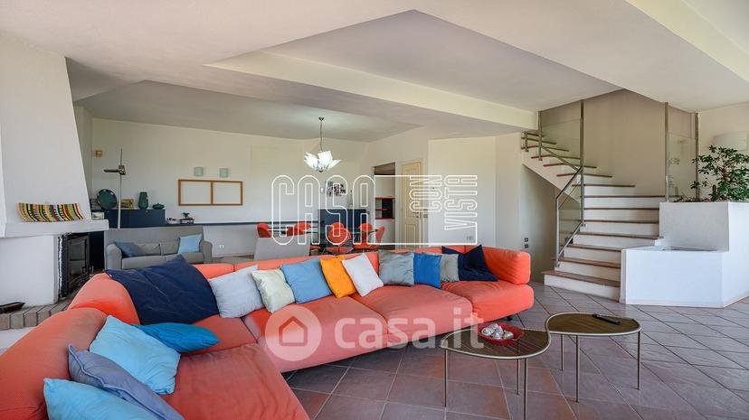 Villa in Via Carbognano 3 ° Traversa