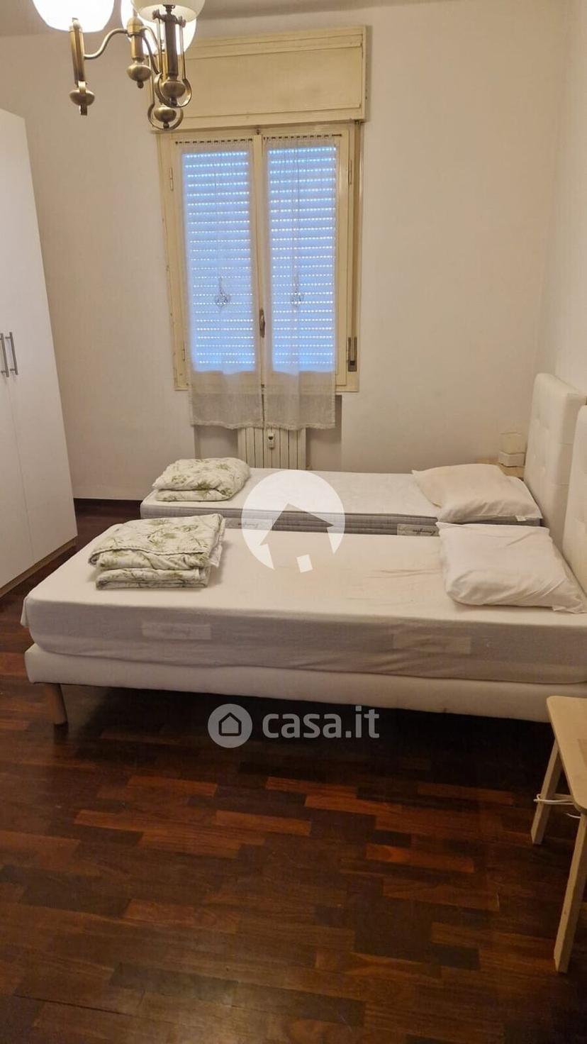 Stanza in Viale Umberto I — foto 10 di 11