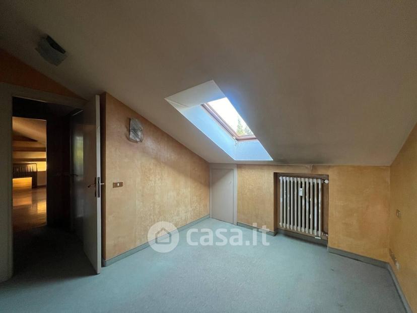Appartamento in Strada dei Tadini 71 — foto 60 di 75