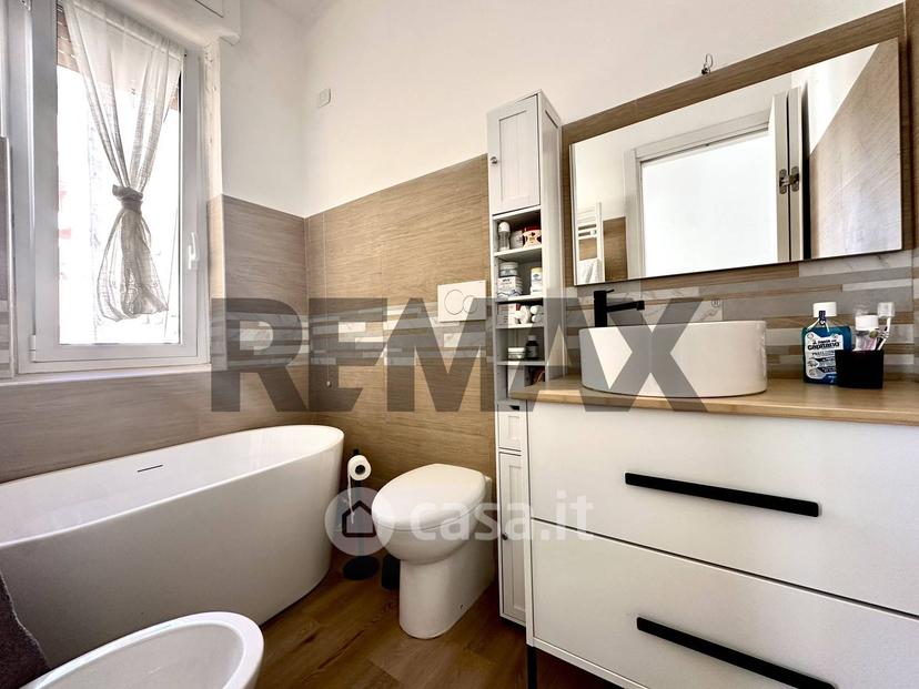 Trilocale in Via Filippo Corridoni 11 — foto 31 di 57