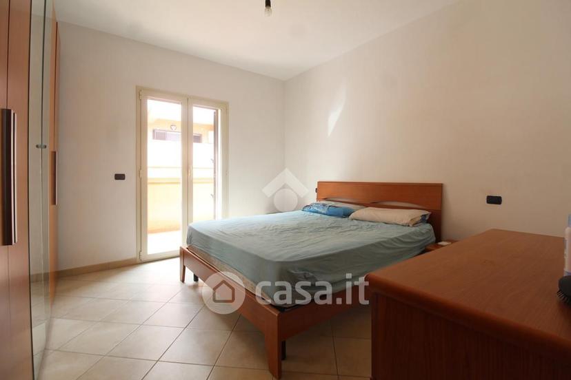 Trilocale in Via Villa 21 — foto 7 di 22