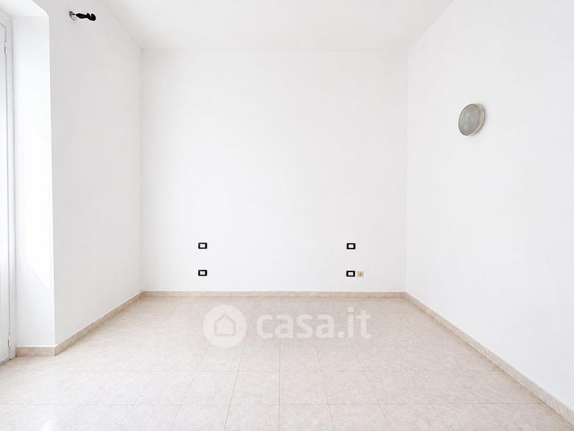 Trilocale in Corso Cavour 416 — foto 4 di 29