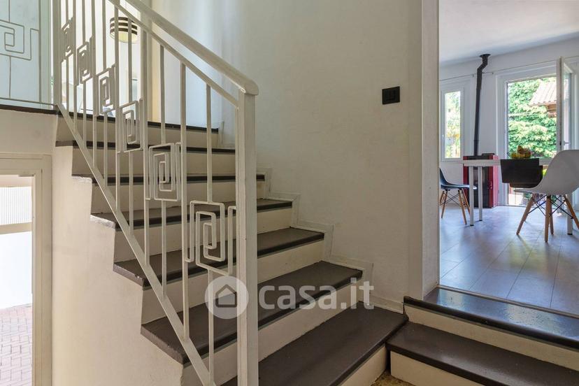 Quadrilocale in Vicolo Alvod 29 — foto 2 di 39