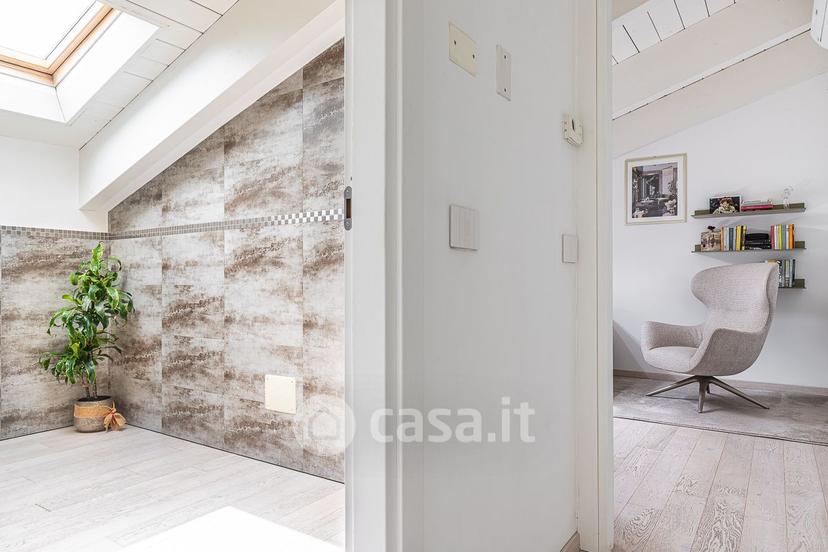 Trilocale in Via Pusiano 18 — foto 25 di 31