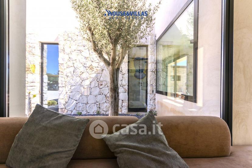 Villa in Via Puzzi — foto 49 di 68
