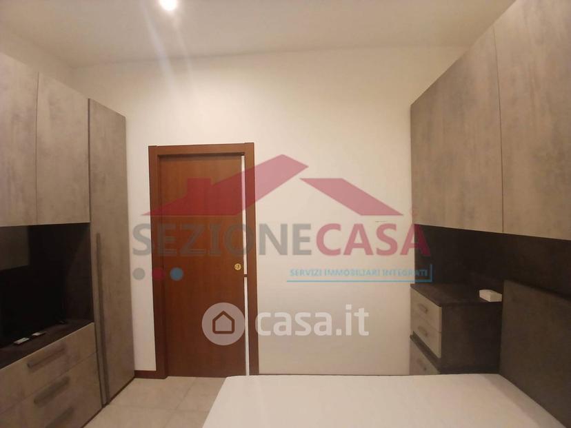 Bilocale in Via Milano 3 — foto 15 di 23
