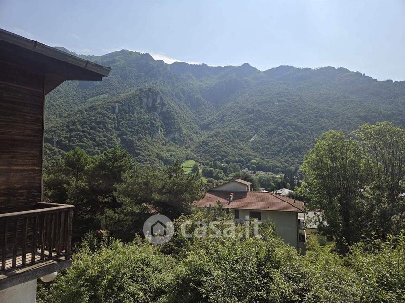 Villa in Via Massimo d'Azeglio 4 — foto 6 di 55