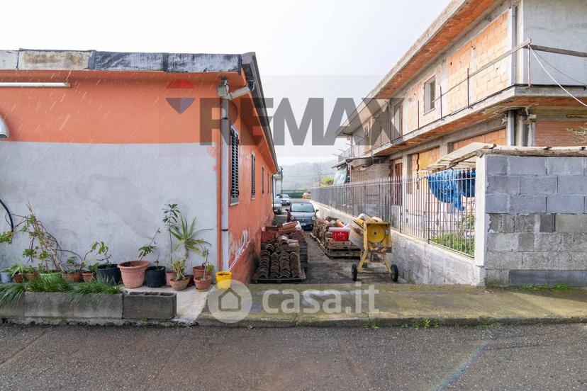 Trilocale in Via Giarre Nunziata 57 — foto 67 di 67